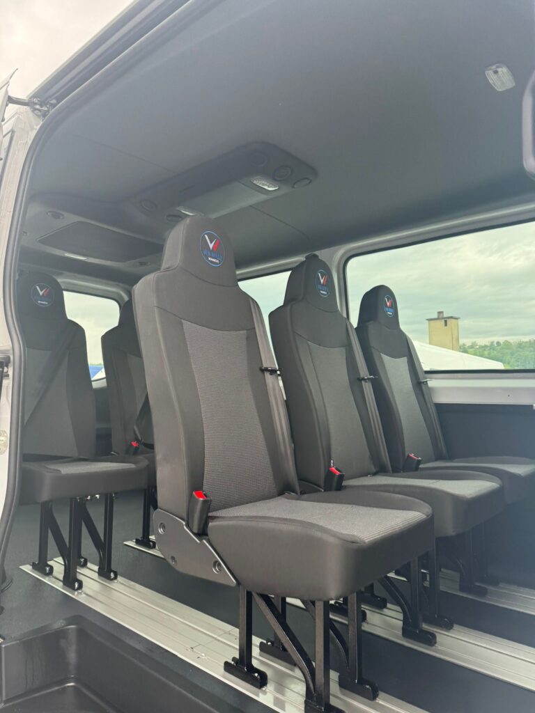 Volkswagen transporter T5/T6/T7 – przestronna przestrzeń ładunkowa furgonu