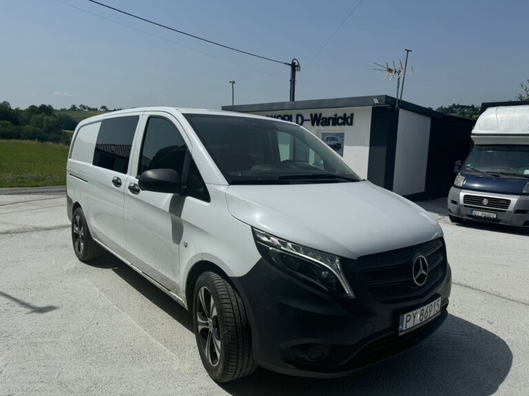 Brygadowa zabudowa busa – przewóz osób i sprzętu firmowego w jednym aucie